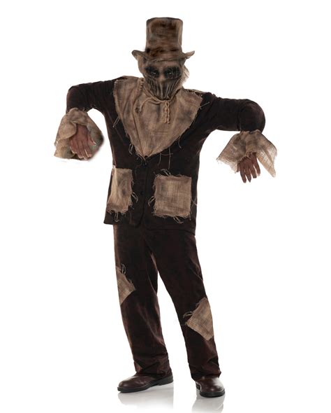 scary scarecrow costume as a halloween costume horror