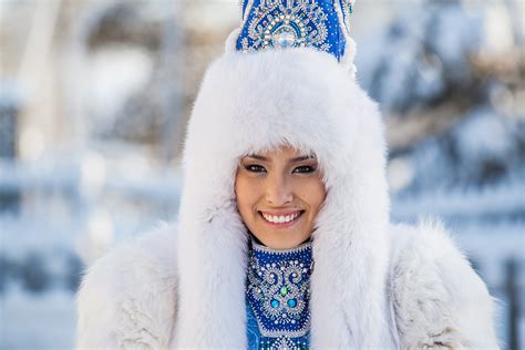 une beauté hivernale au pays du record glacial russia beyond fr