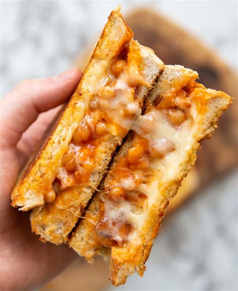 toasted baked bean sandwich   sandwiches