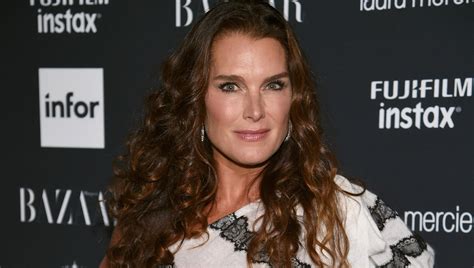 brooke shields doubts the blue lagoon with christopher atkins would