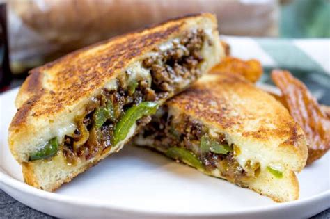 philly cheese recipes  ground beef