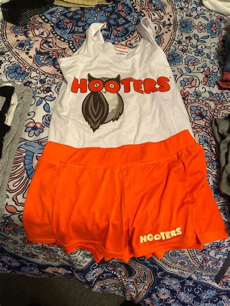Women’s Hooters Halloween Costume For Sale In Ct Us Offerup