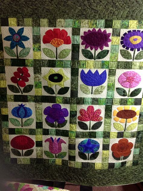 untitled  jessicas quilting studio applique quilt patterns