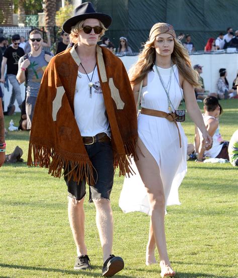 Celeb Style At Concerts Best Music Festival Outfits Teen Vogue