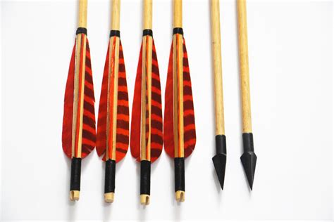 traditional archery handmade wooden arrows shield wing  nockshunting  game equipment