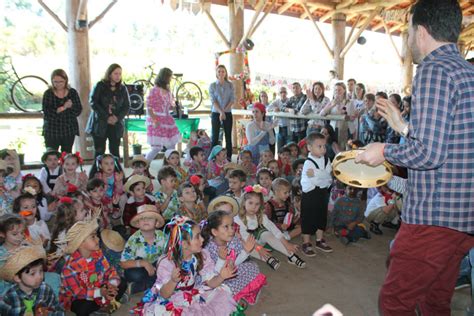 festa das tradições do cau itajaí reúne alunos e famílias da educação infantil univali
