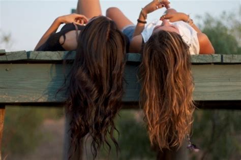 brunette best friends teenage sex quizes