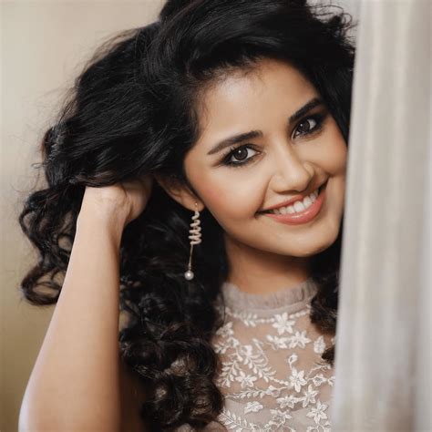actress anupama parameswaran sparkling new stills social news xyz