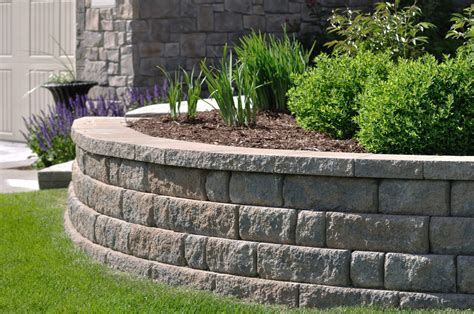 compare    common types  retaining walls
