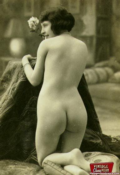pinkfineart 30s nudes from behind from vintage classic porn