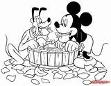 Colorare Topolino Pixels Disneyclips Coloriage Pluto Suoi Inspirant Mangia Bambino sketch template