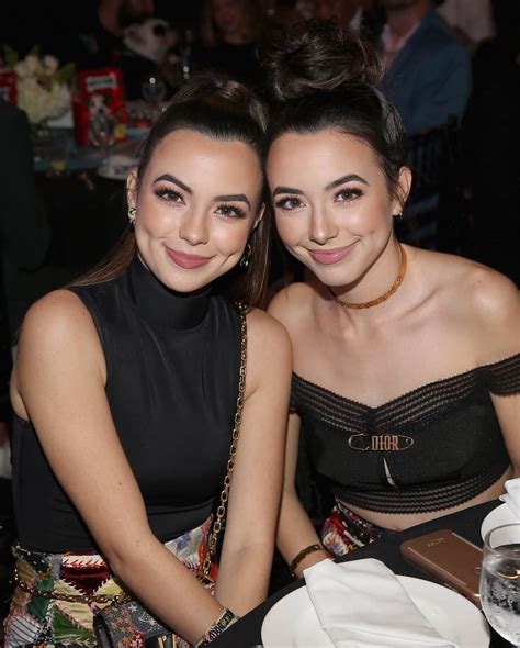 Pin By Abigail Lane On The Merrell Twins Merrell Twins Merell Twins