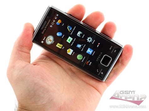 sony ericsson xperia  expected  hit  market  november specs previews price