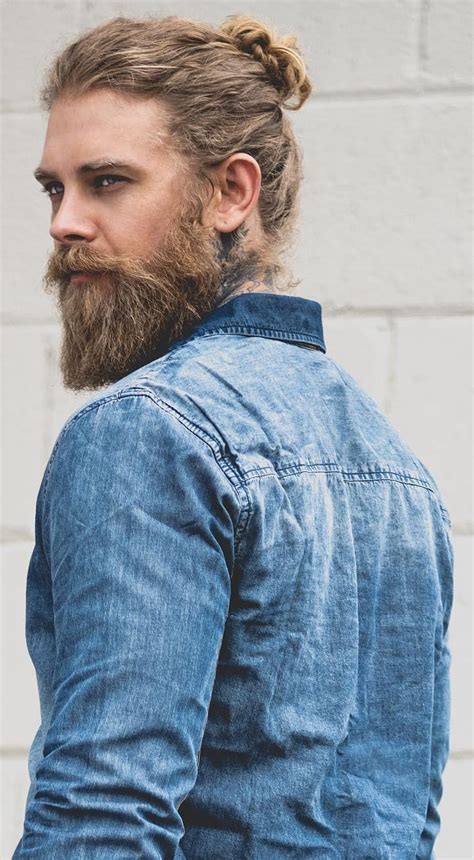 24 Most Versatile Hairstyles For Men With Straight Hair
