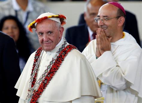 pope francis visits chile and peru photos images gallery