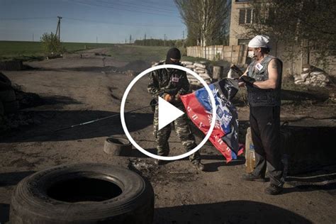 Pro Russian Rebels On Checkpoint Attack The New York Times