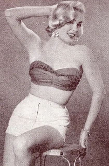 1950s Showgirl Maimi Van Doren Sex Symbol Model Arcade Exhibit Pin Up