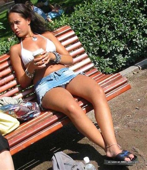 various amateur girls caught in candid upskirt pics pichunter
