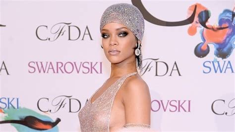 rihanna was “ready” for her “so naked” cfdas dress her