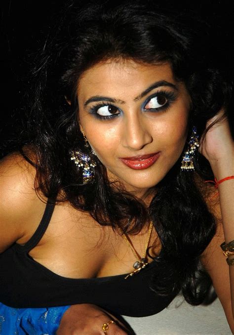 hot naked girls sexy indian actress aarthi hot hottest in black dress