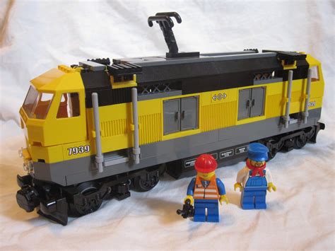 lego city train yellow cargo train engine motor
