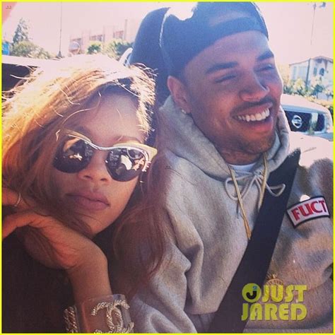 Rihanna And Chris Brown Back Together In New Instagram Pic