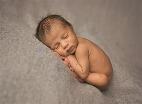 beautiful baby boy greensboro nc newborn baby maternity photographer classic newborn