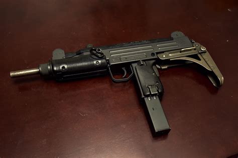 Tokyo Marui Uzi With All The Fixings Airsoft
