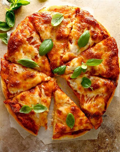 homemade neapolitan pizza pizza napoletana chefjar