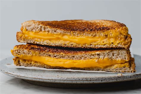 favorite grilled cheese sandwich recipes