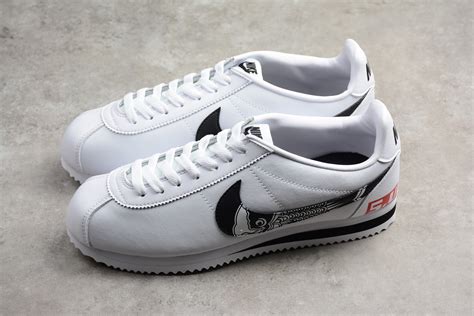 mens nike classic cortez leather whiteblack