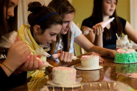 cake decorating party  sweetest occasion  sweetest occasion