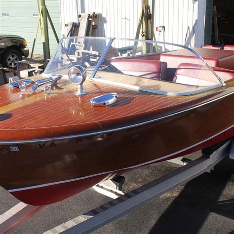 chris craft ladyben classic wooden boats  sale