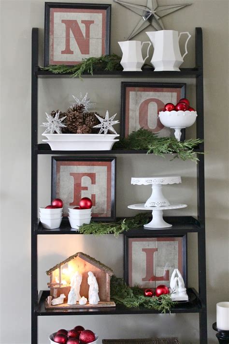 stop staring   stunning christmas shelf decor ideas