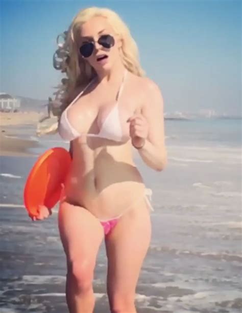 Courtney Stodden Jiggles Boobs As They Fall Out Bikini In Baywatch