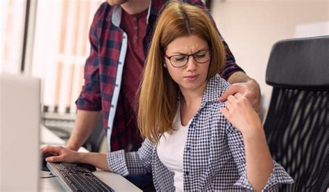 Sexuelle Belästigung In Der Ausbildung Was Tun