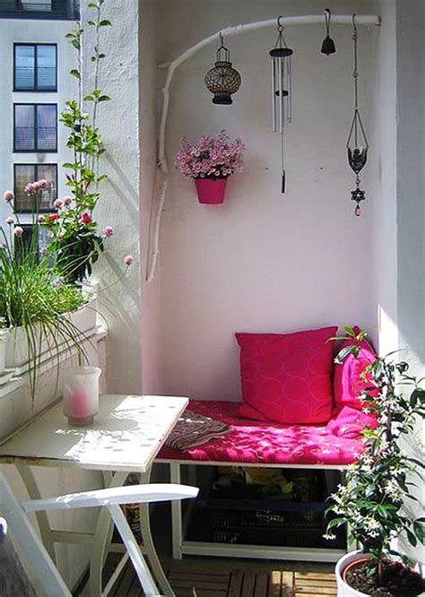 der kleine balkon  weiss und pink gestalten freshouse