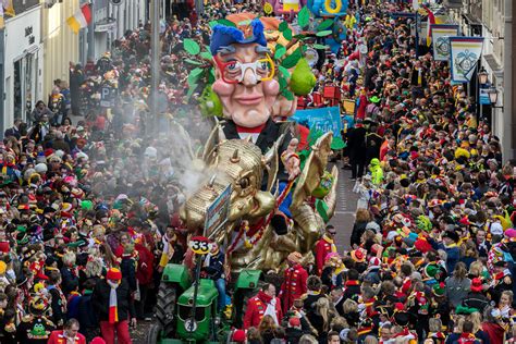 carnaval  beeld de mooiste fotos van afgelopen dagen foto bdnl