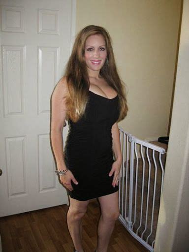 Pin On Beautiful And Sexy Cougar