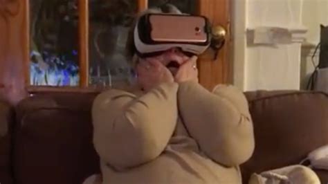 Grandmas First Vr Experience Ends In Screaming