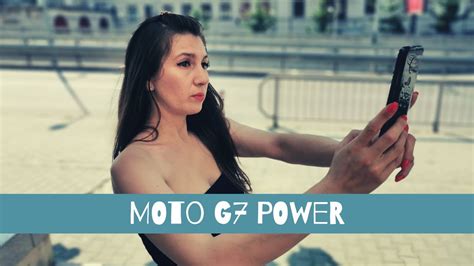 motorola moto  power review telefon mid range cu baterie de  mah  camere foto de