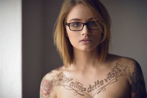 Wallpaper Face Model Blonde Women With Glasses Tattoo Head Eye