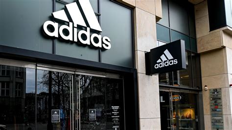 adidas kauft aktien im wert von  millionen euro zurueck