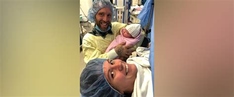 baby boy born   pounds returns home  family global news