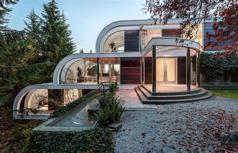 curvy glass house by arthur erickson asks for 16 8m in vancouver the