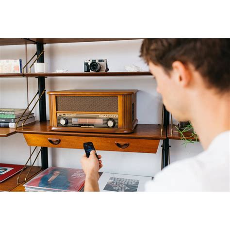 houten platenspeler met usb fm radio en cd speler classic phono tcd  hout blokker