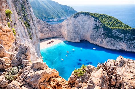 places  greece  explore virtually celebrity cruises