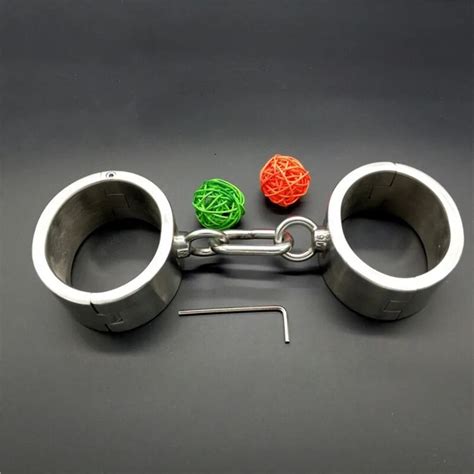 Metal Handcuffs Oval Shape With Chains 100 Stainless Steel Handcuffs