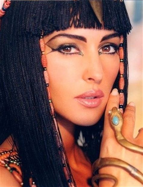 Top 10 Cleopatra Beauty Secrets