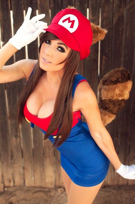 50 Examples Of Sexy And Badass Female Cosplay Wow Gallery Ebaum S World